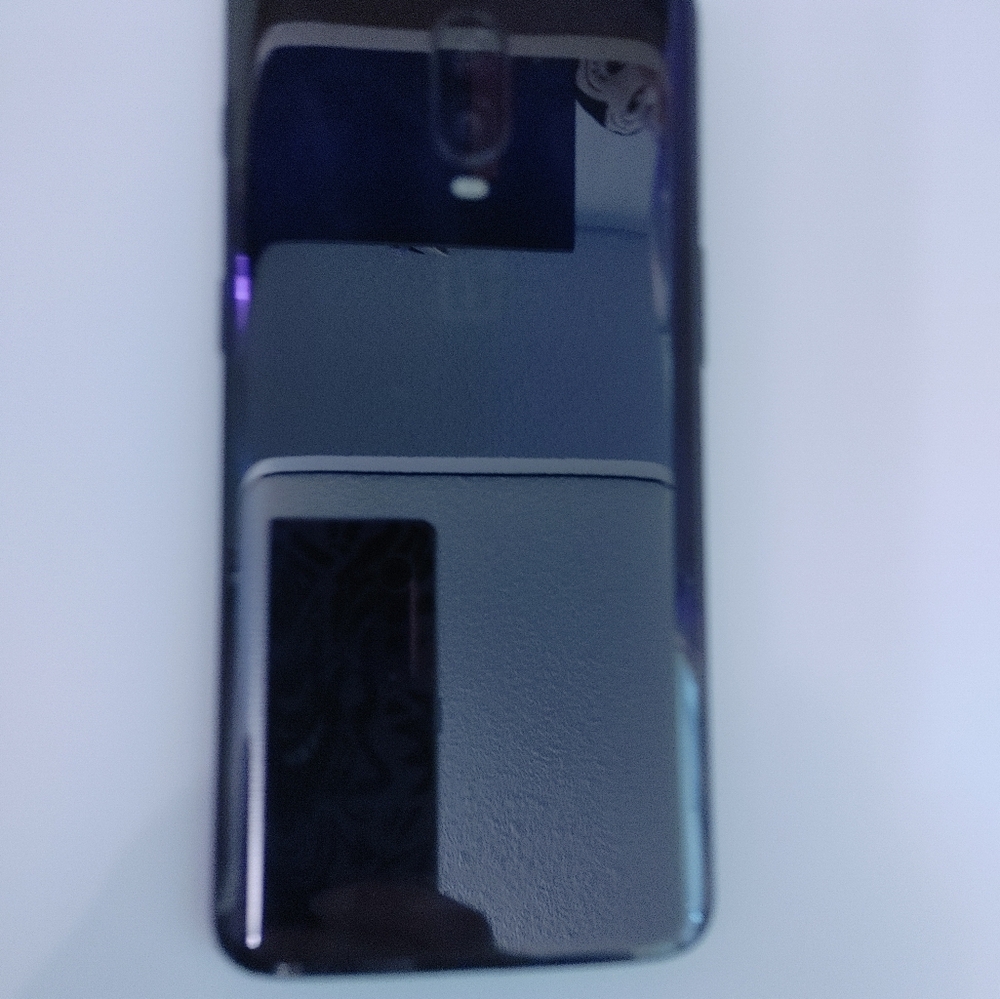 OnePlus 6t - Picture 3 of 5